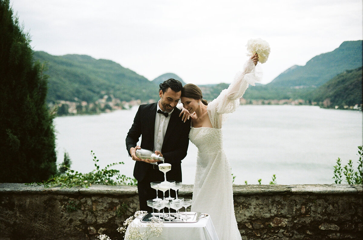 00004real-film-wedding-photos-lisa-lark-photography