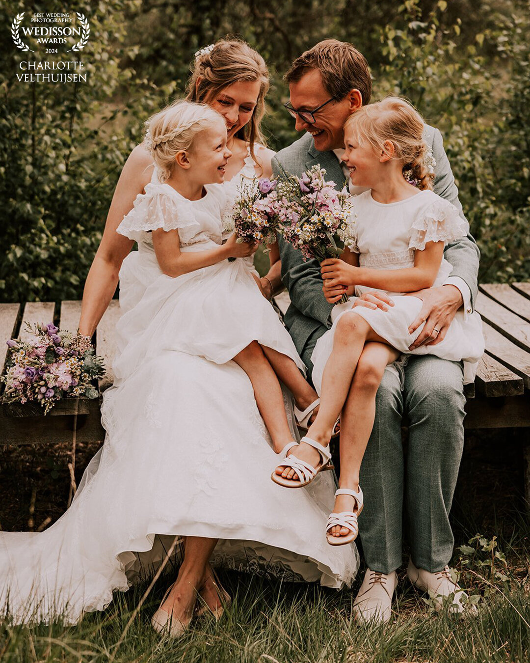 custom_logo_CHARLOTTE_VELTHUIJSEN-netherlands-p3f060-113collection-wedisson