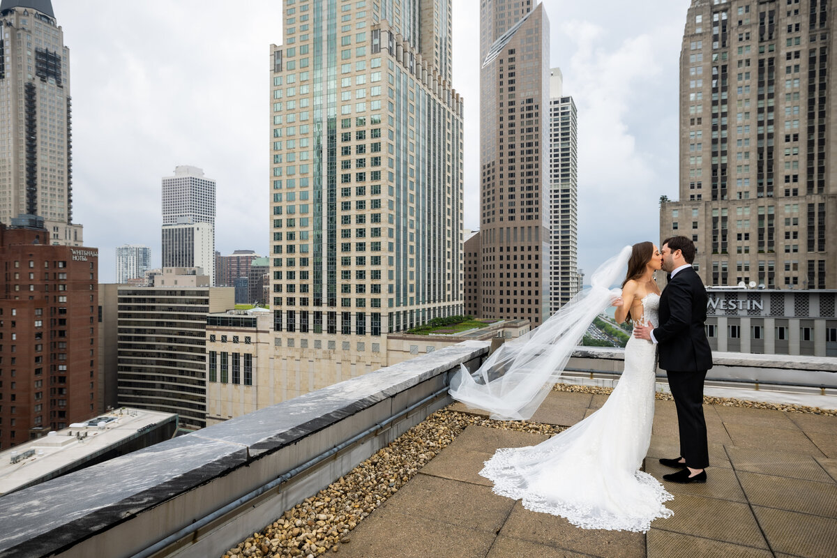 320_thecouple_Bob&DawnDavisPhotography
