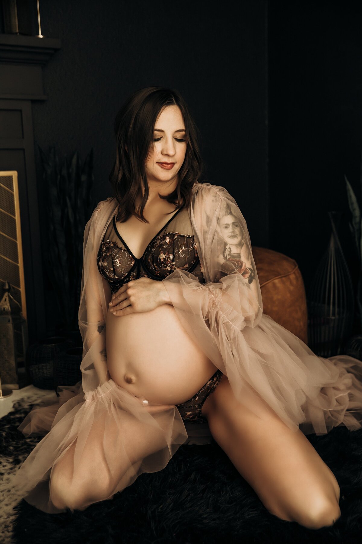 maternity boudoir, boudoir photography, boudoir photography near me, boudoir photographer, boudoir photo shoot, boudoir photos, boudoir shoot, boudoir photography Sacramento