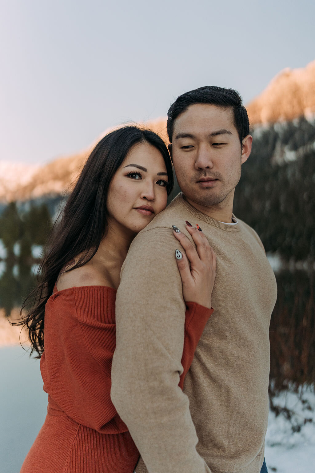 Joyce Li Photography Destination Wedding Elopement Engagement Lifestyle Portrait Photographer West Coast Seattle Washington California goldcreekpondengagement-77