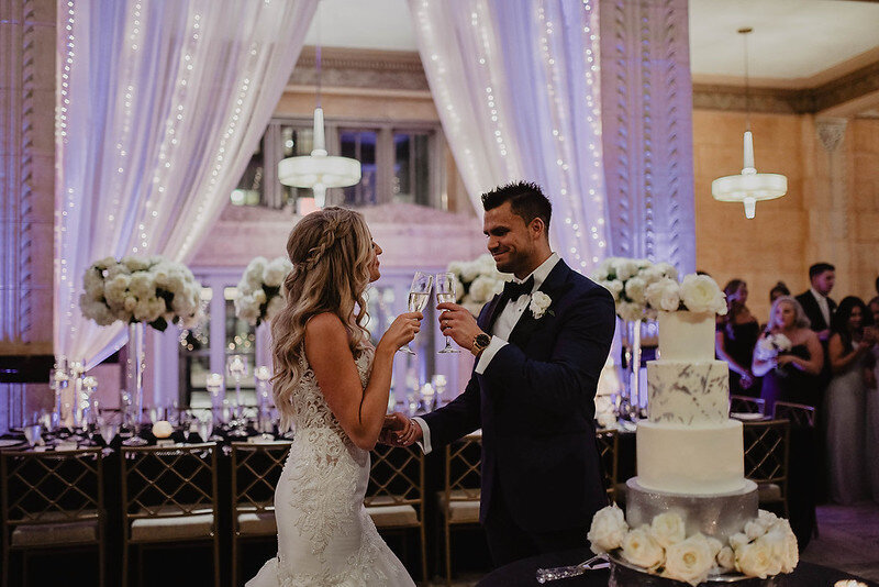 NellieSparkmanEvents_IconEventGroup_FreckledFoxPhotography_TheGrandHallatPower&Light58