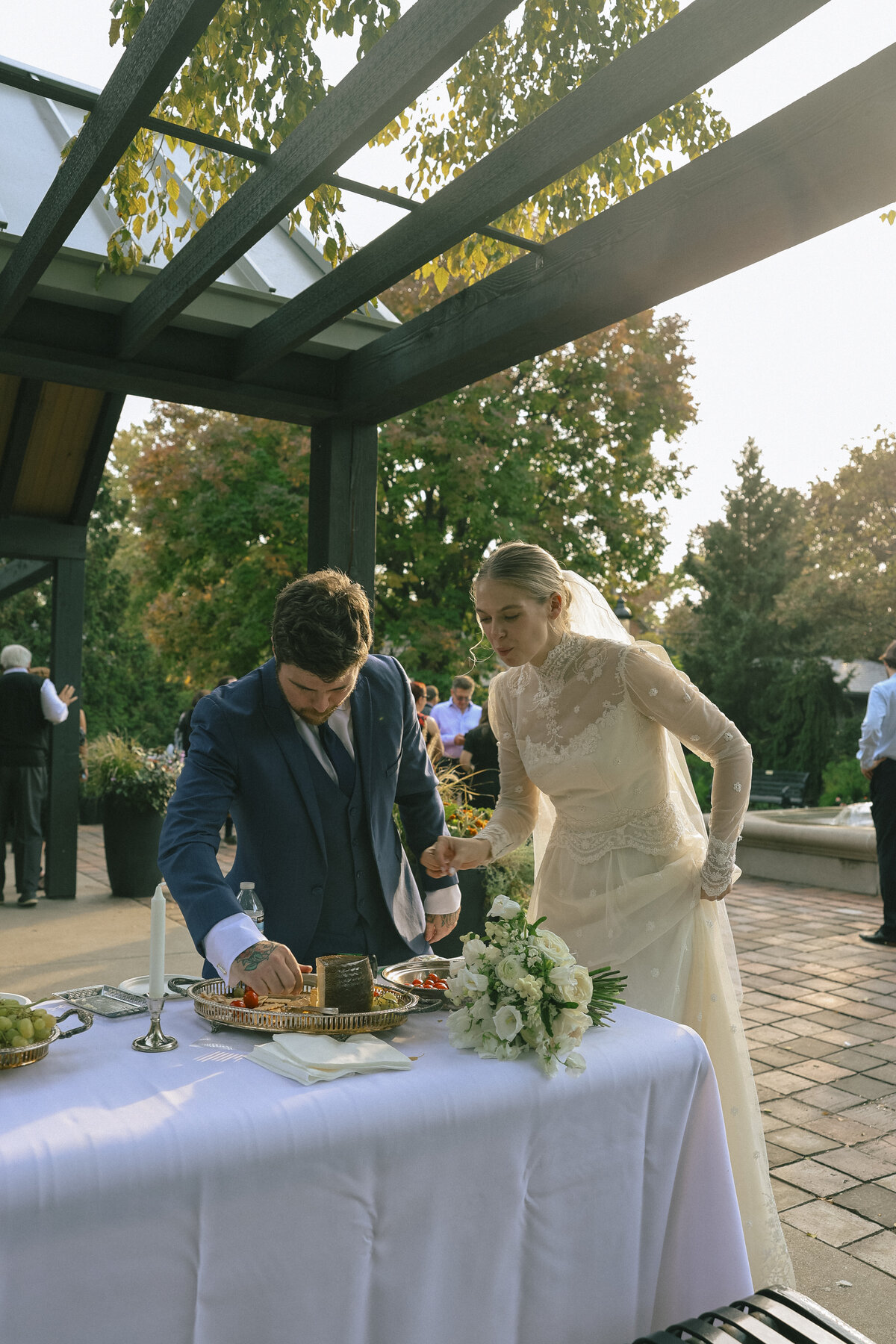 DYP-SLEEPERS-WEDDING-GERMAN-VILLAGE-385