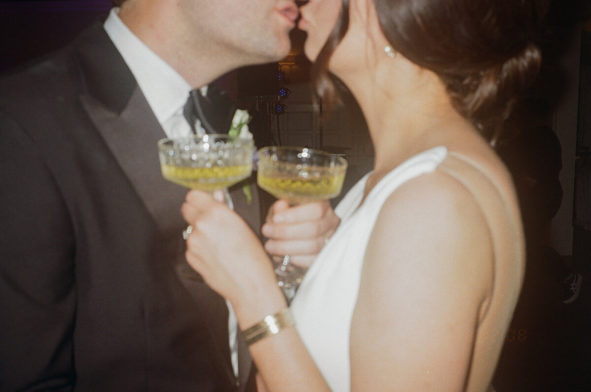 eryn_chandler_photo_austin_wedding_photographer_mattie's4