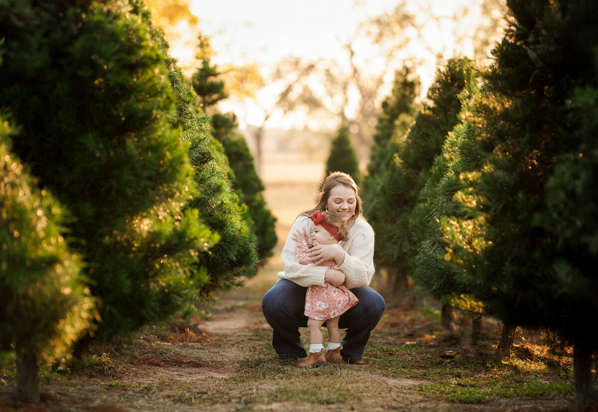Best Motherhood photography NW Arkansas, motherhood portraits near me, mommy and me photography NW Arkansas