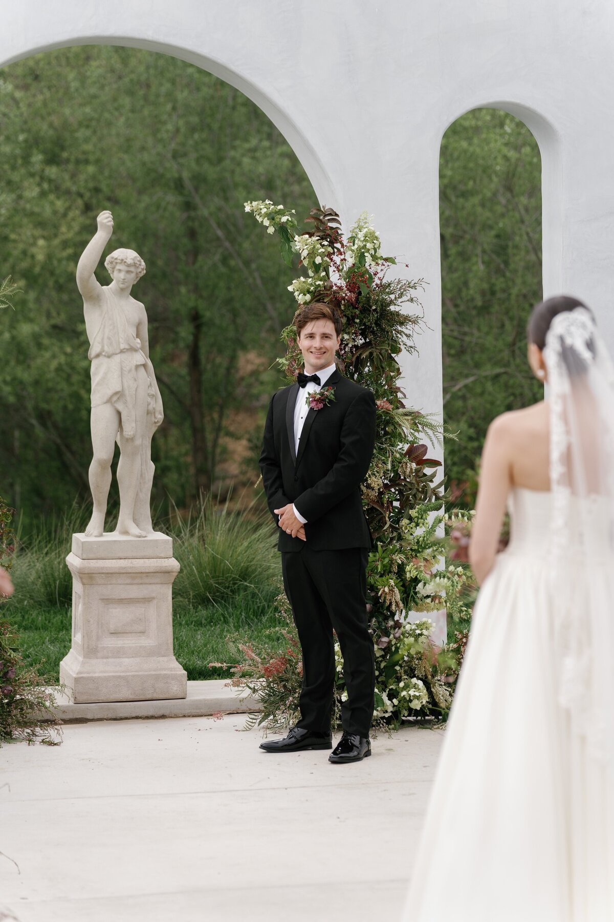 Jeune-Perche-Faye-Fern-Creative-MVFPortraits-Ceremony-24