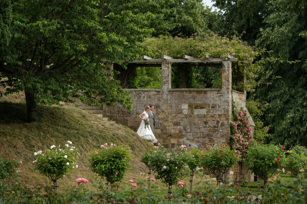 Rockingham-Castle-wedding-photography-1036