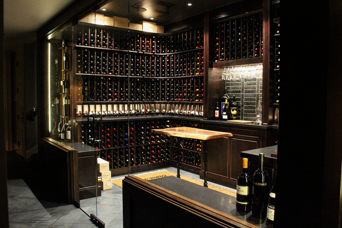Family Room Wine Cellar 02