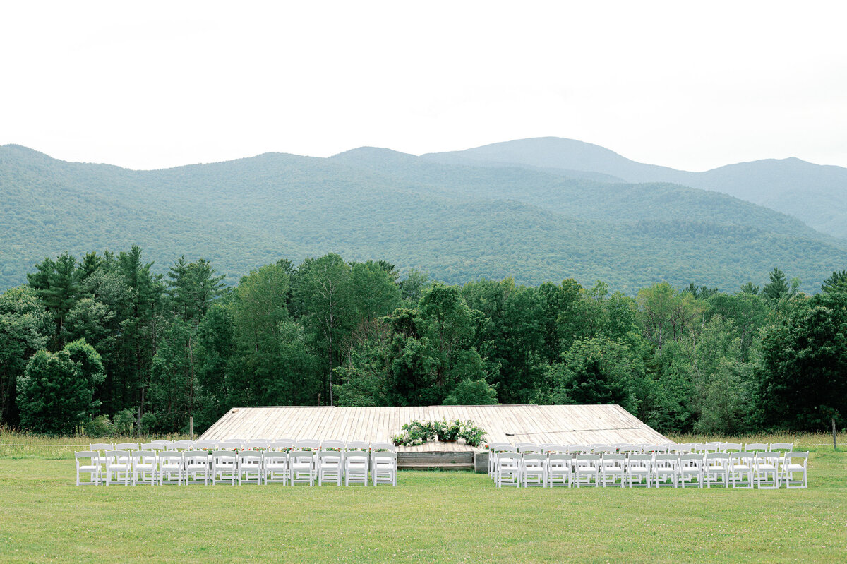 Stowe-Vermont-Wedding-Trapp-Family Lodge-coryn-kiefer-photography-21