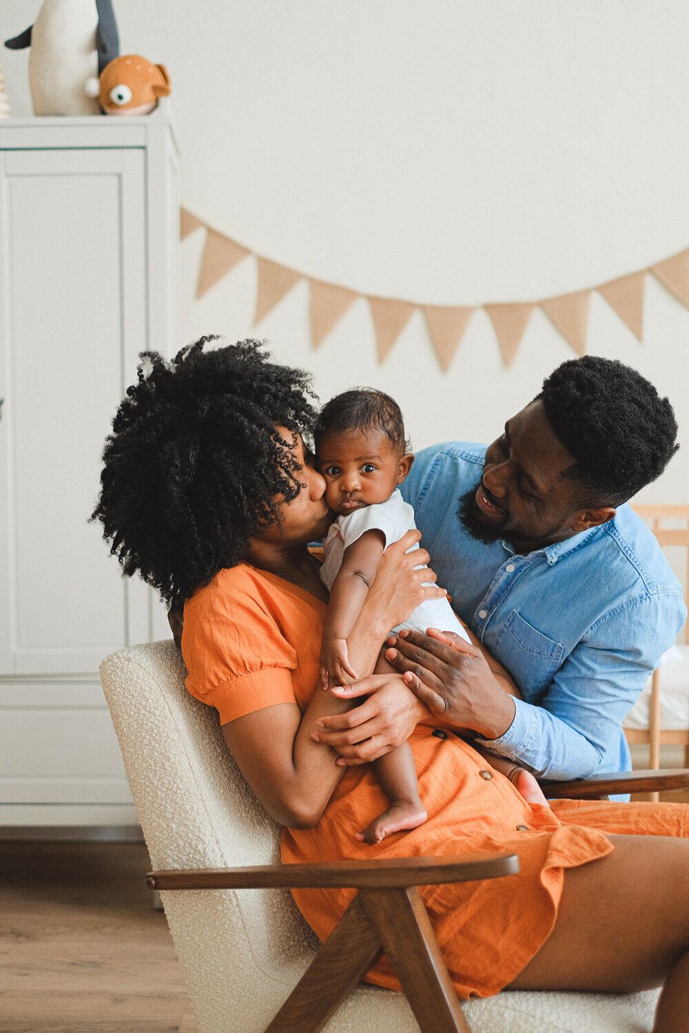 Family-Photographer-Template-Ainsley-Green-Template-103