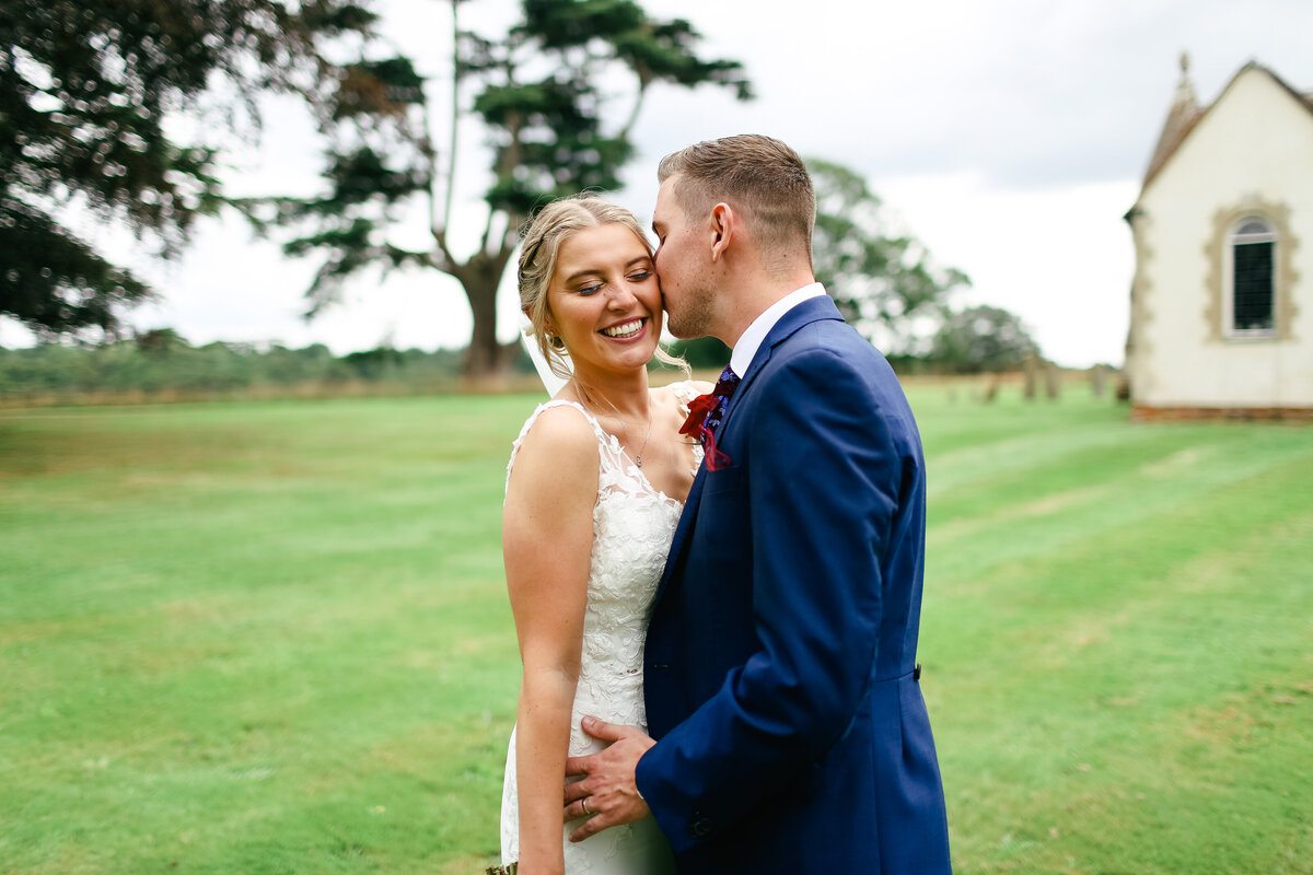 luxury-wedding-wasing-park-berkshire-leslie-choucard-photography-34