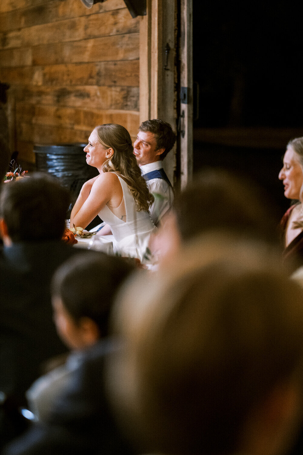 bride-laughing-during-toasts