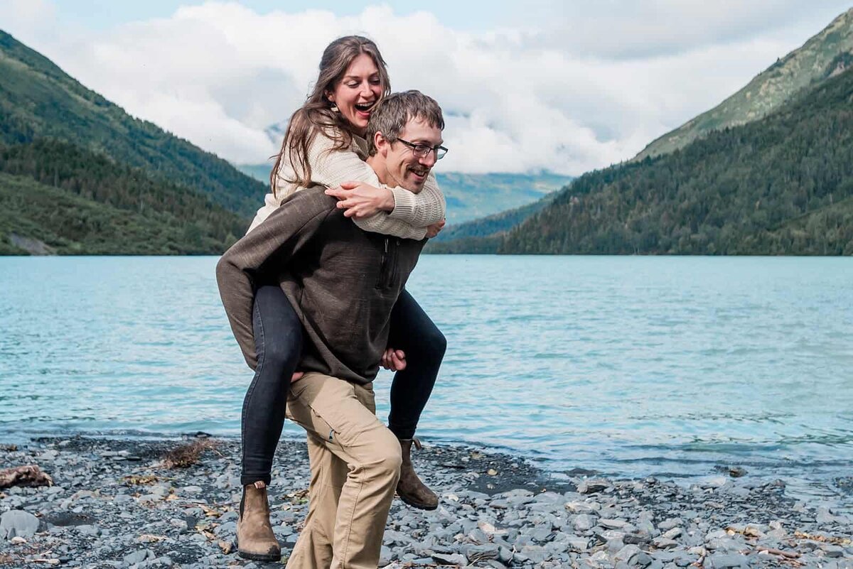 fun-things-to-do-couples-alaska-vacation-engagement-session-Soul-and-Sky-Weddings