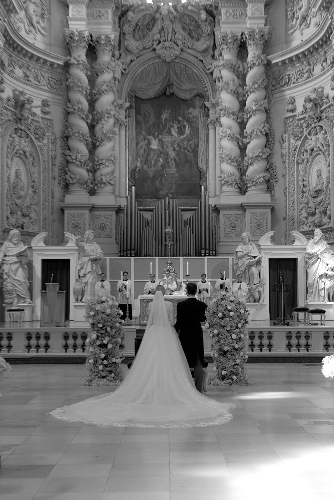 the lake como wedding agency villa balbiano_Grace_Munich_Editorial_Wedding_Photographer (370 von 1862)_websize