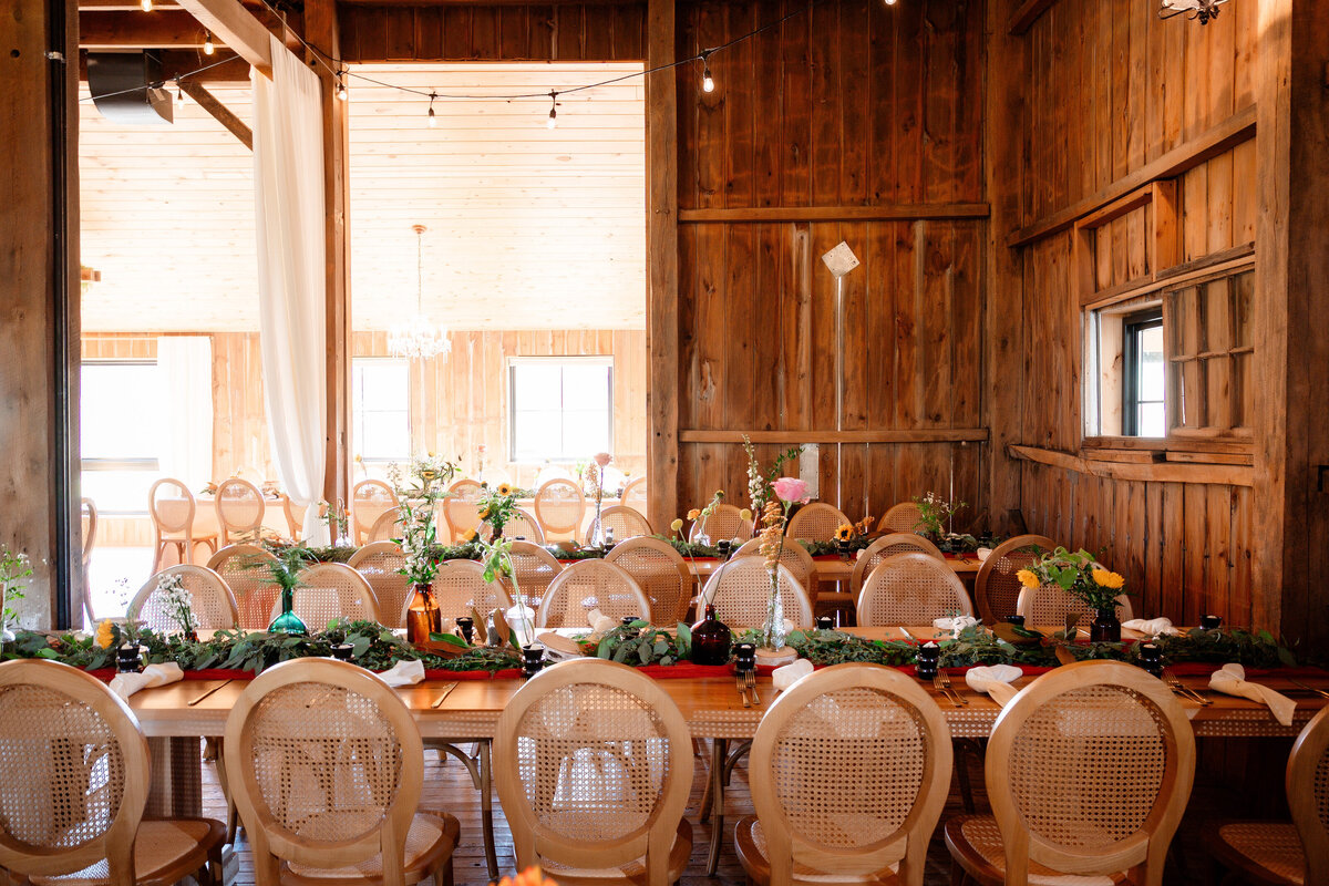 barn wedding reception design