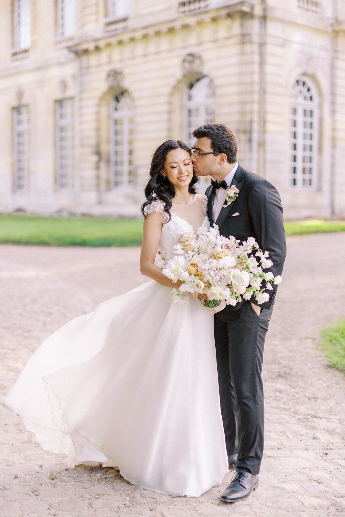 Maïlys Fortune Photography Husband Wife Wedding Weddings Photography France Switzerland Italy Timeless Dreamy Imagery Bilingual French English Destination Weddings Destination Wedding Provence French Riviera Paris Lake Como Tuscany104