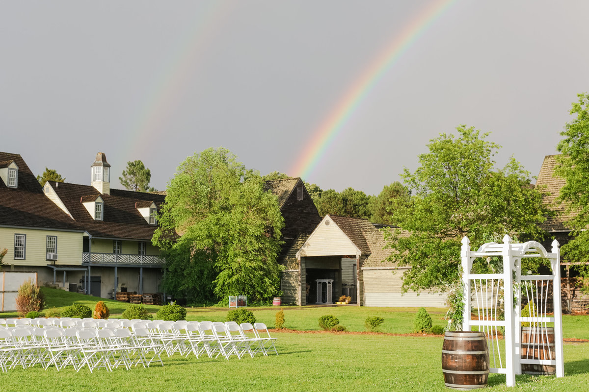 classic-williamsburg-winery-wedding-0494