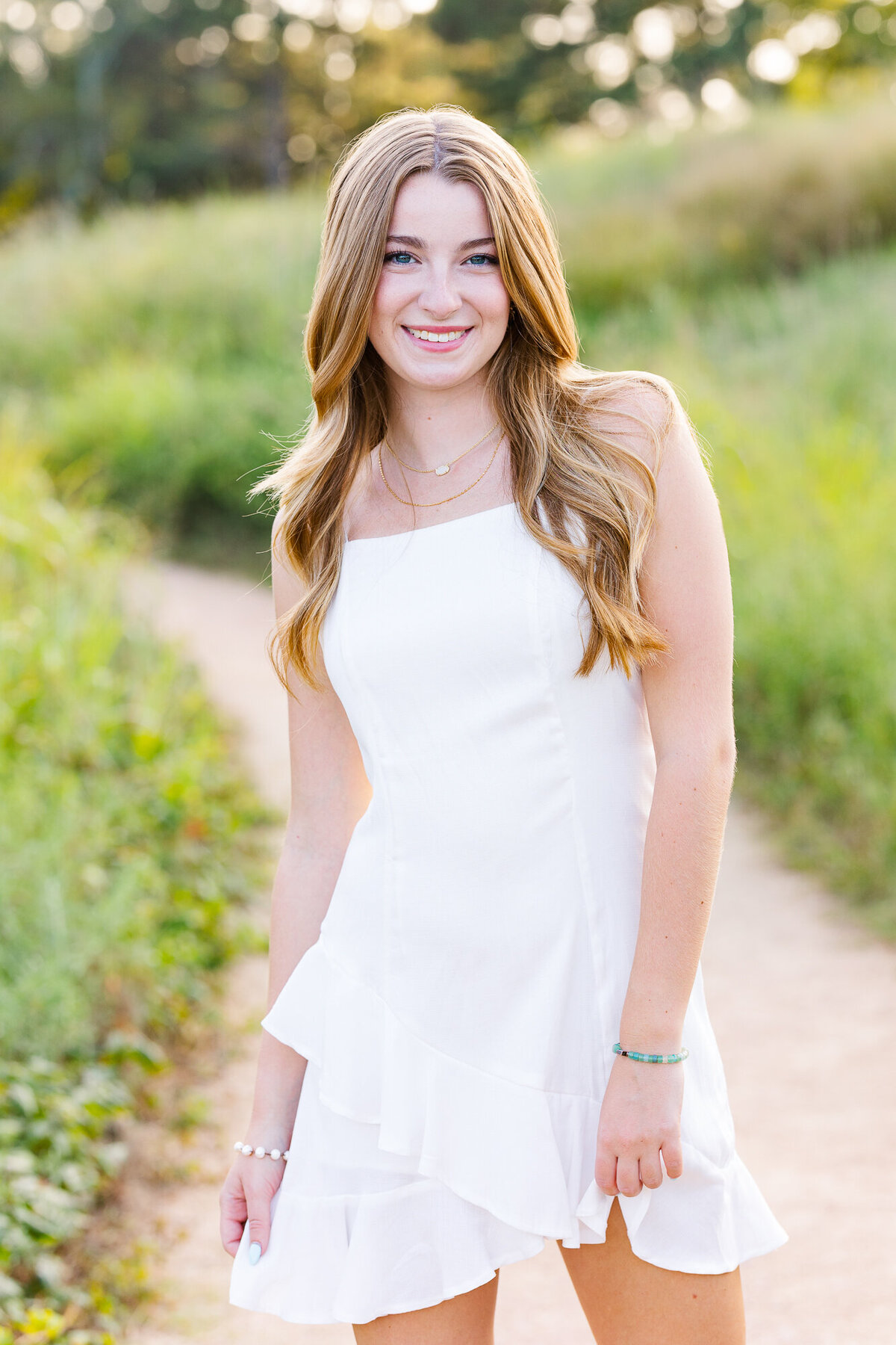 Mariel Senior Field Pictures-2