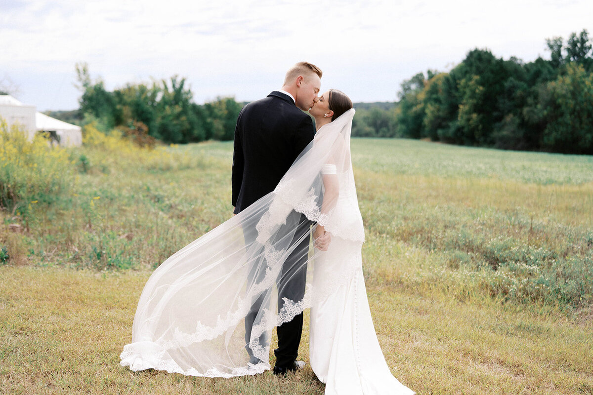 St. Louis Wedding Photographer100