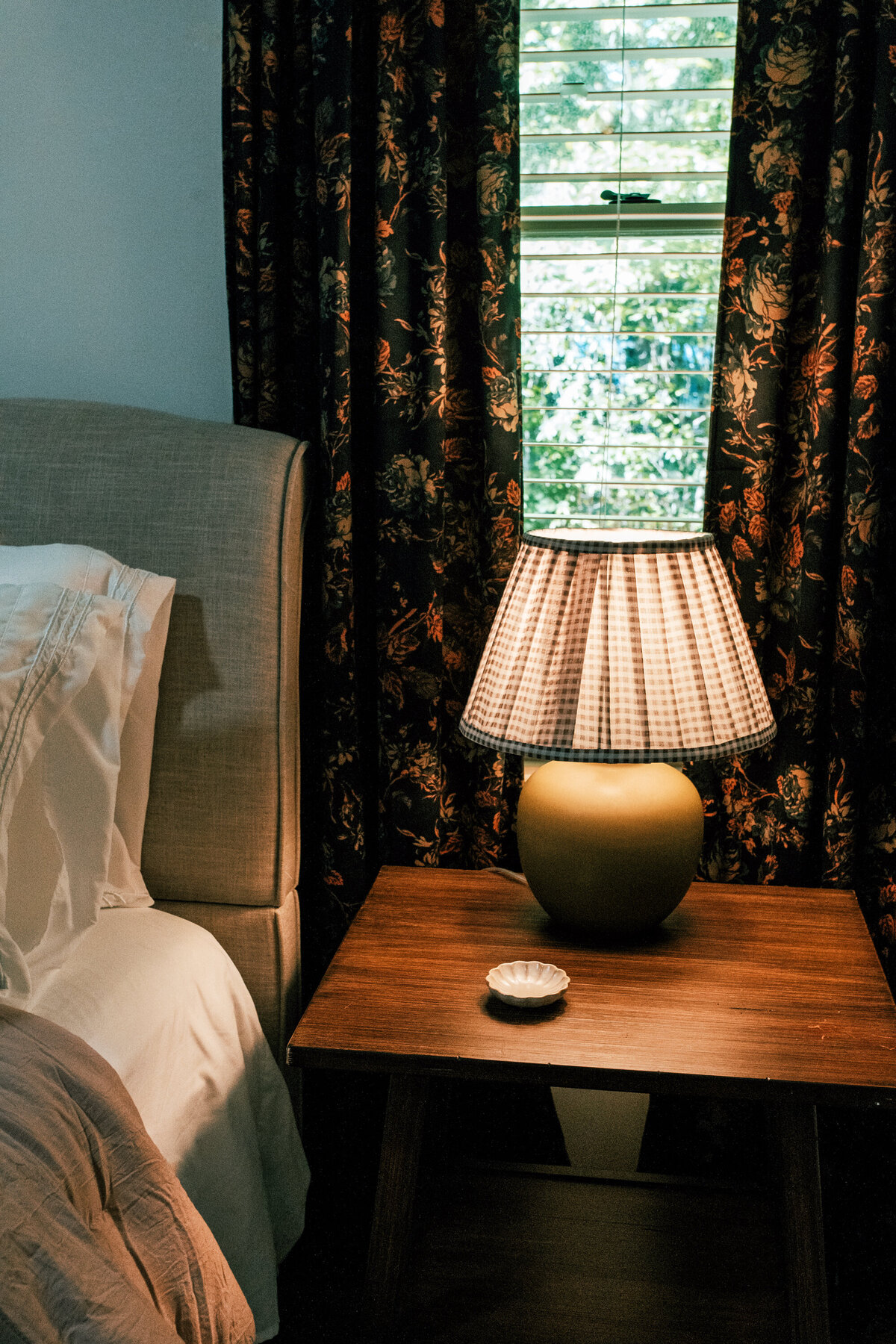 Raleigh Red Room Provocative Adults-Only Retreat in Raleigh NC Photo 62