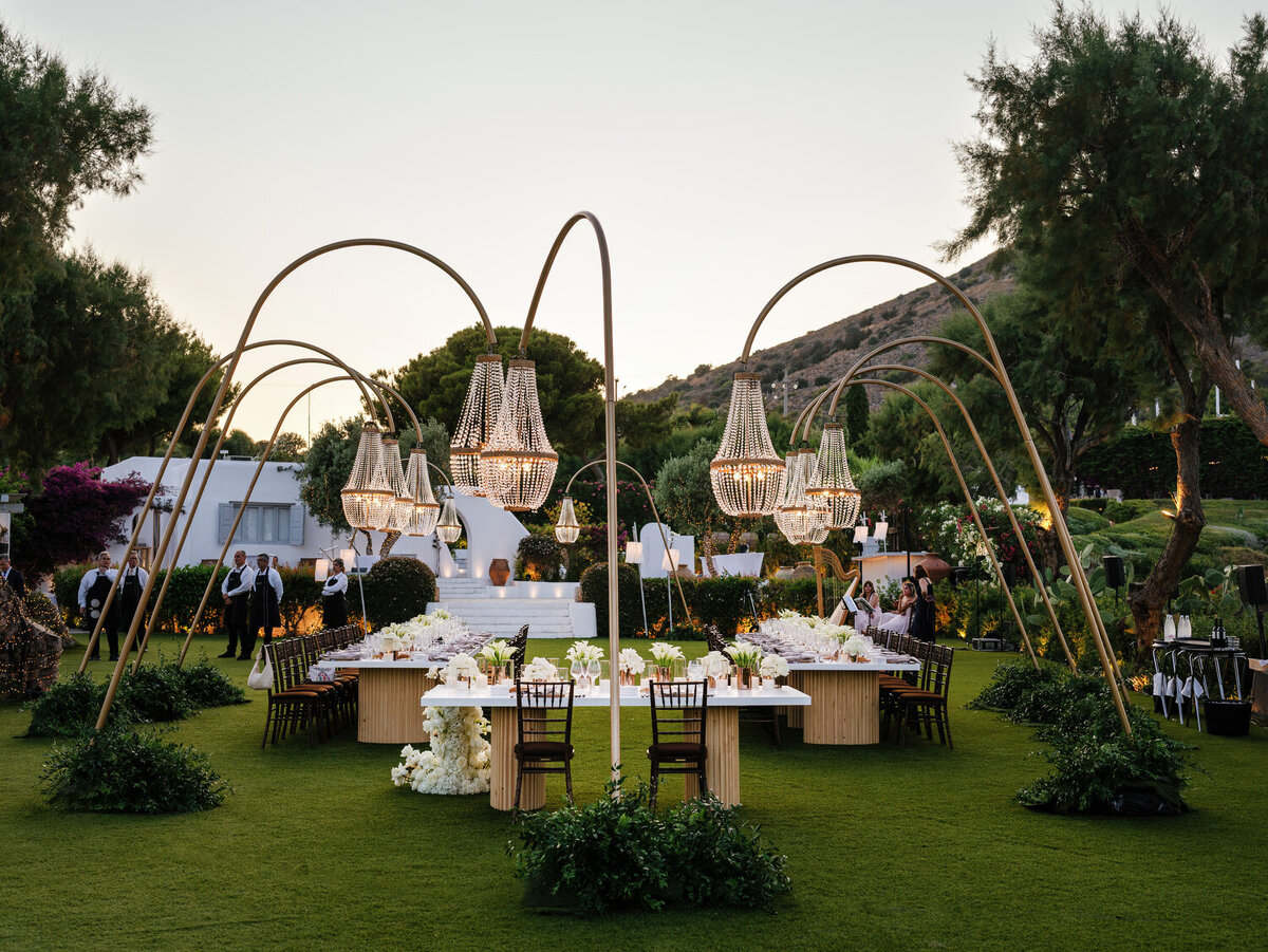 Romantic-Wedding-at-Island-Art-and-Taste–The-Residence-054