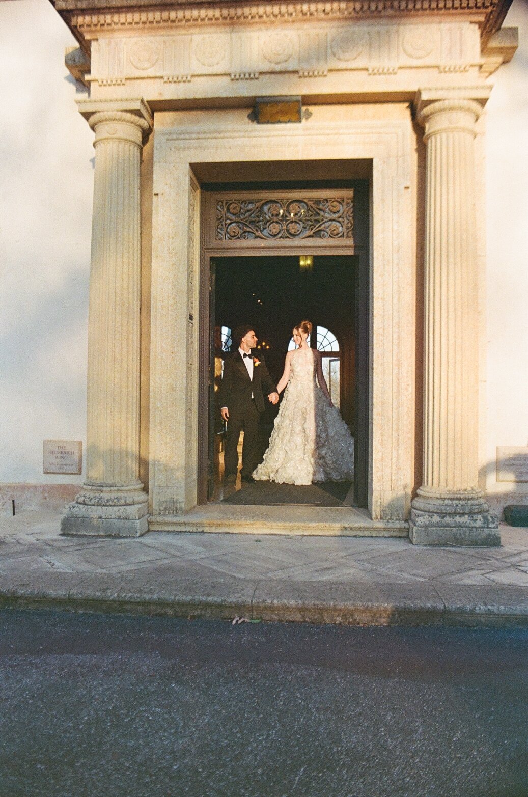 philbrook-museum-wedding-on-film (19)