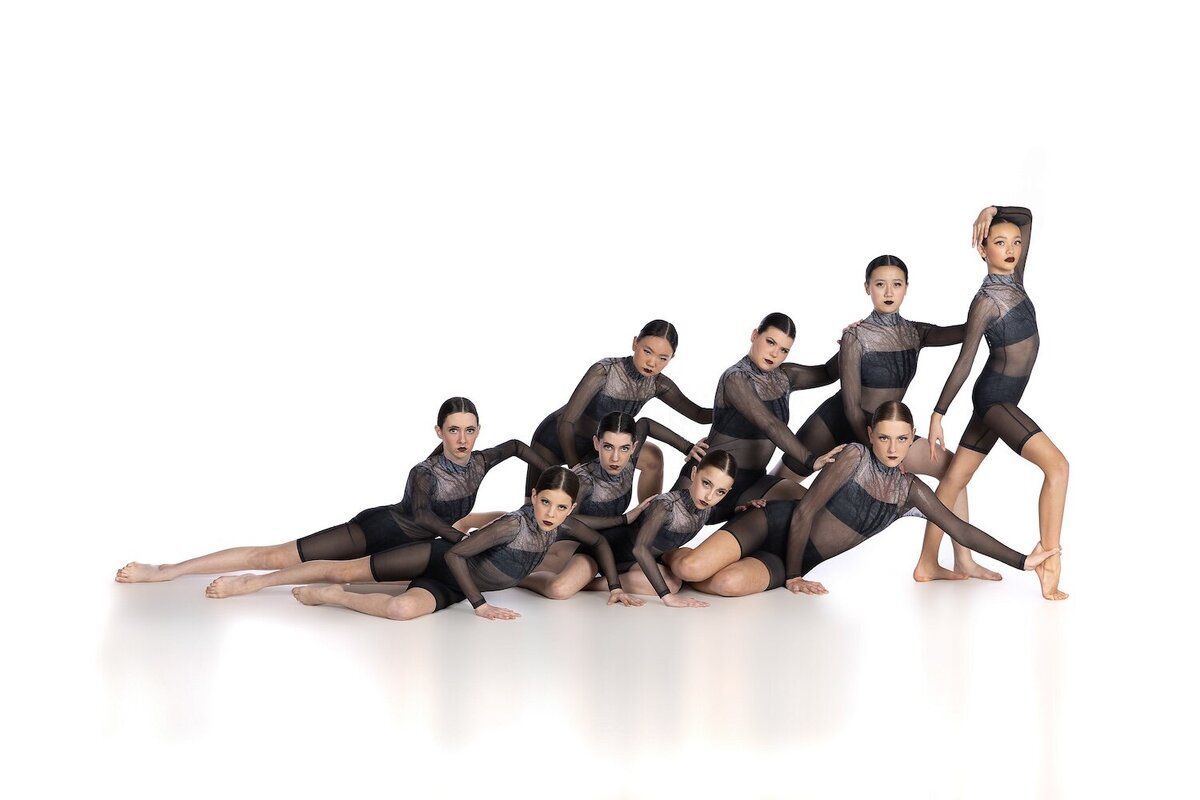 Absolute Dance-competitve troupe-london dance studio25