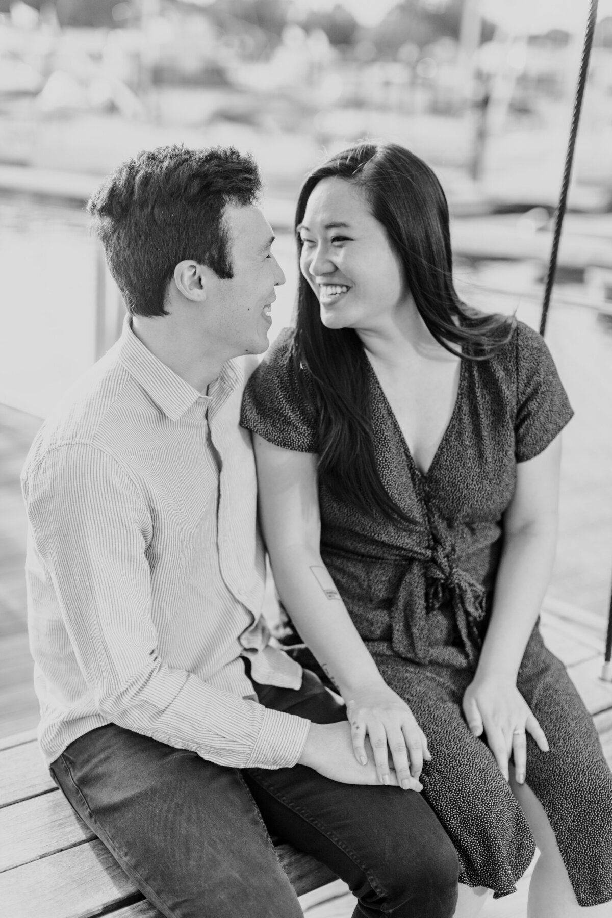 Becky_Collin_Navy_Yards_Park_The_Wharf_Washington_DC_Fall_Engagement_Session_AngelikaJohnsPhotography-7544-2