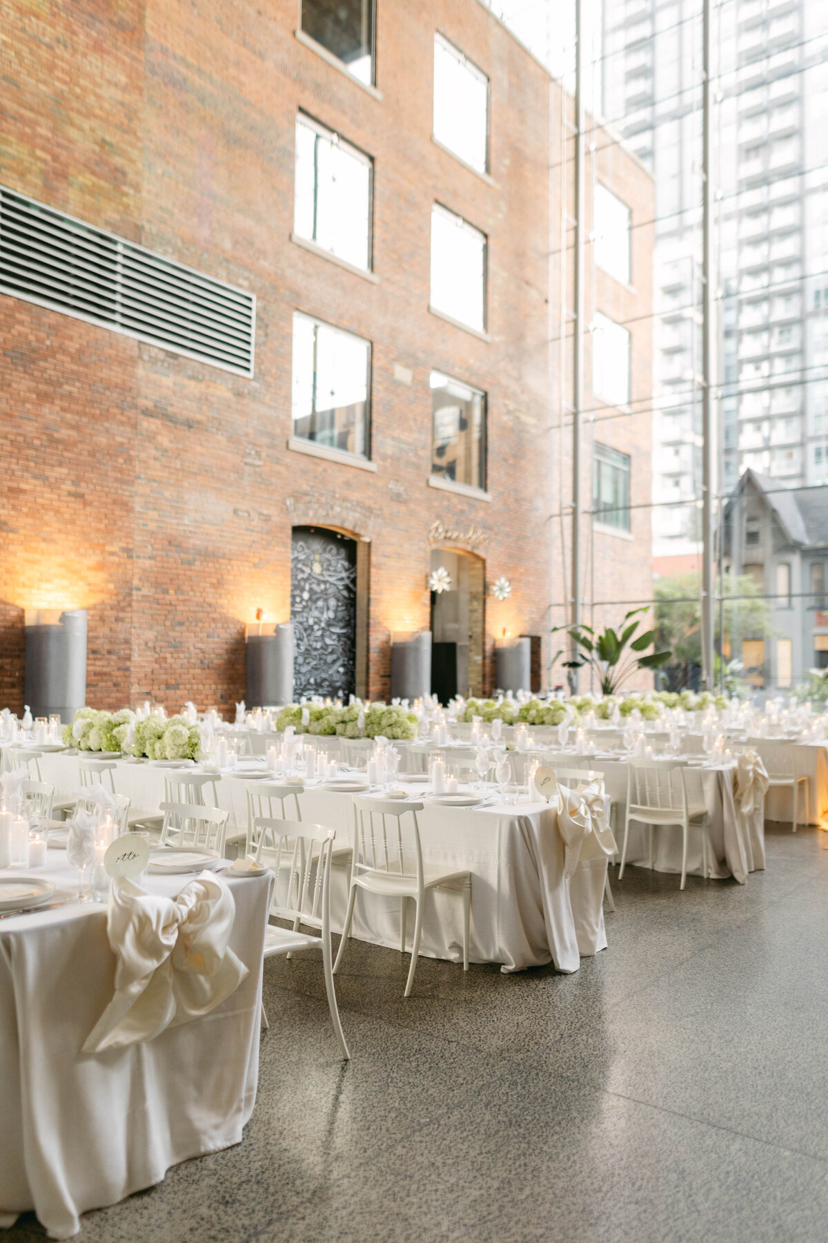 515-Ricardas-Restaurant-Toronto-Canada-Sabrina-Paolo-Wedding-30