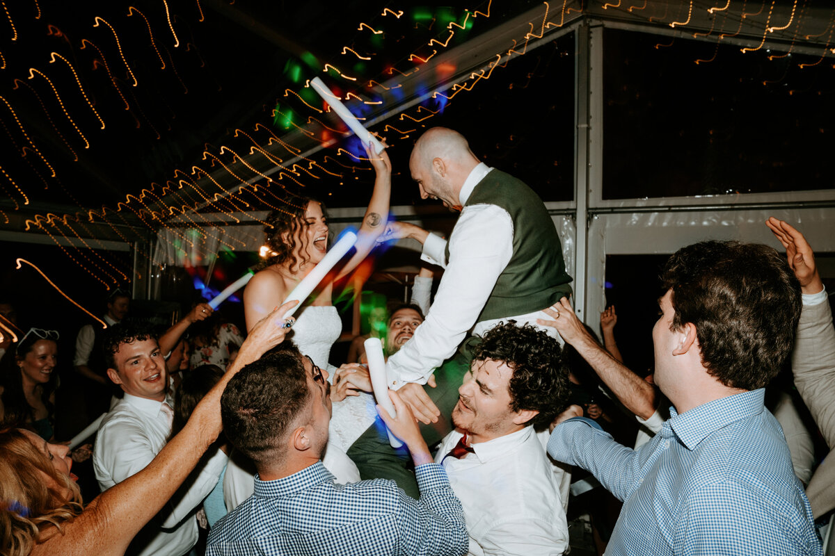 2024-12-14-Nikeisha + Jonathan Tennent Mewburn Park Homestead Wedding Daisy + Pine GIFs-1165