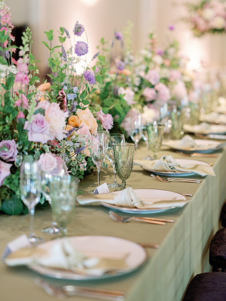 luxury wedding, long tables, luxury flowers