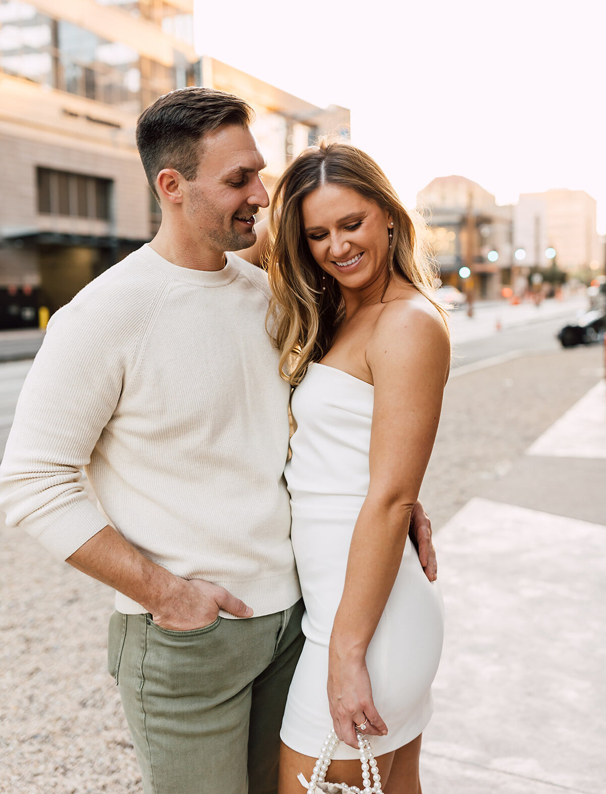 Downtown-phoenix-engagament-sessions