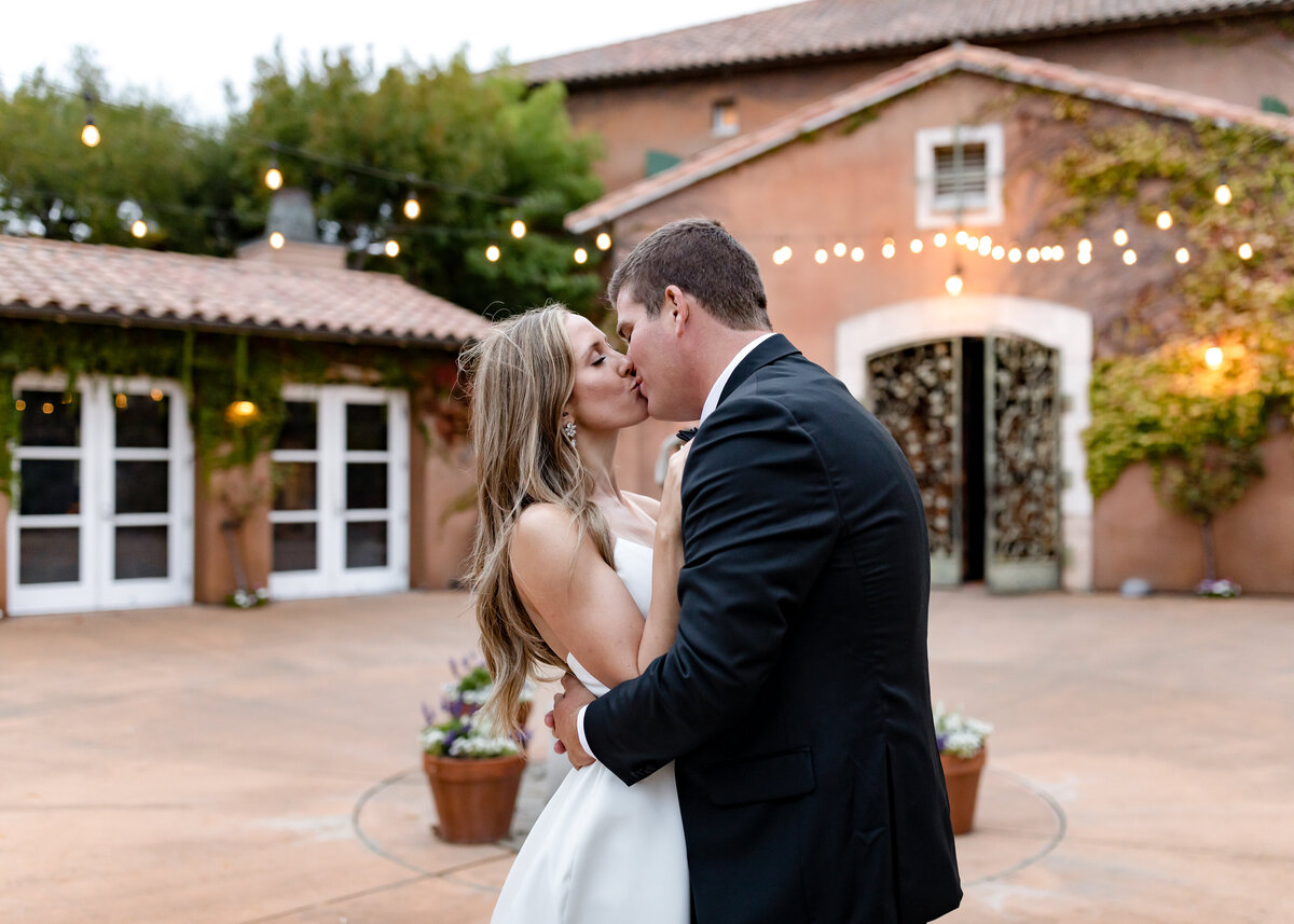 09172022_Hannah+JeremyWedding_ViansaSonomaCA_AnjaJensenPhotography-1059
