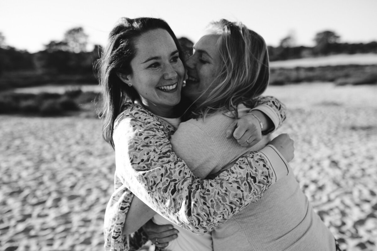 WEB - Merel en Iris Zwangerschapsshoot Soesterduinen | Samantha Bosdijk Photography-49