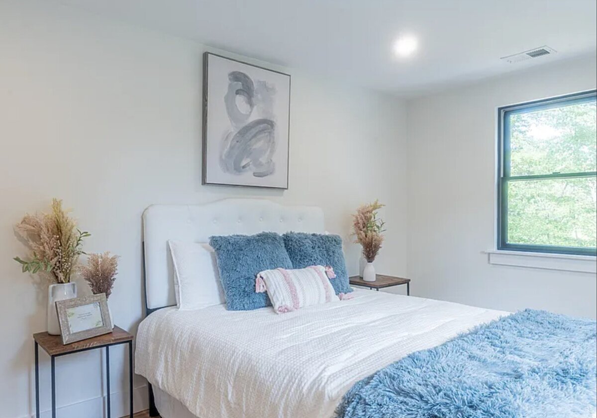 Kelly DeTommaso Elegant Transitions Occupied Home Staging Sellersville PA Guest Bedroom 2
