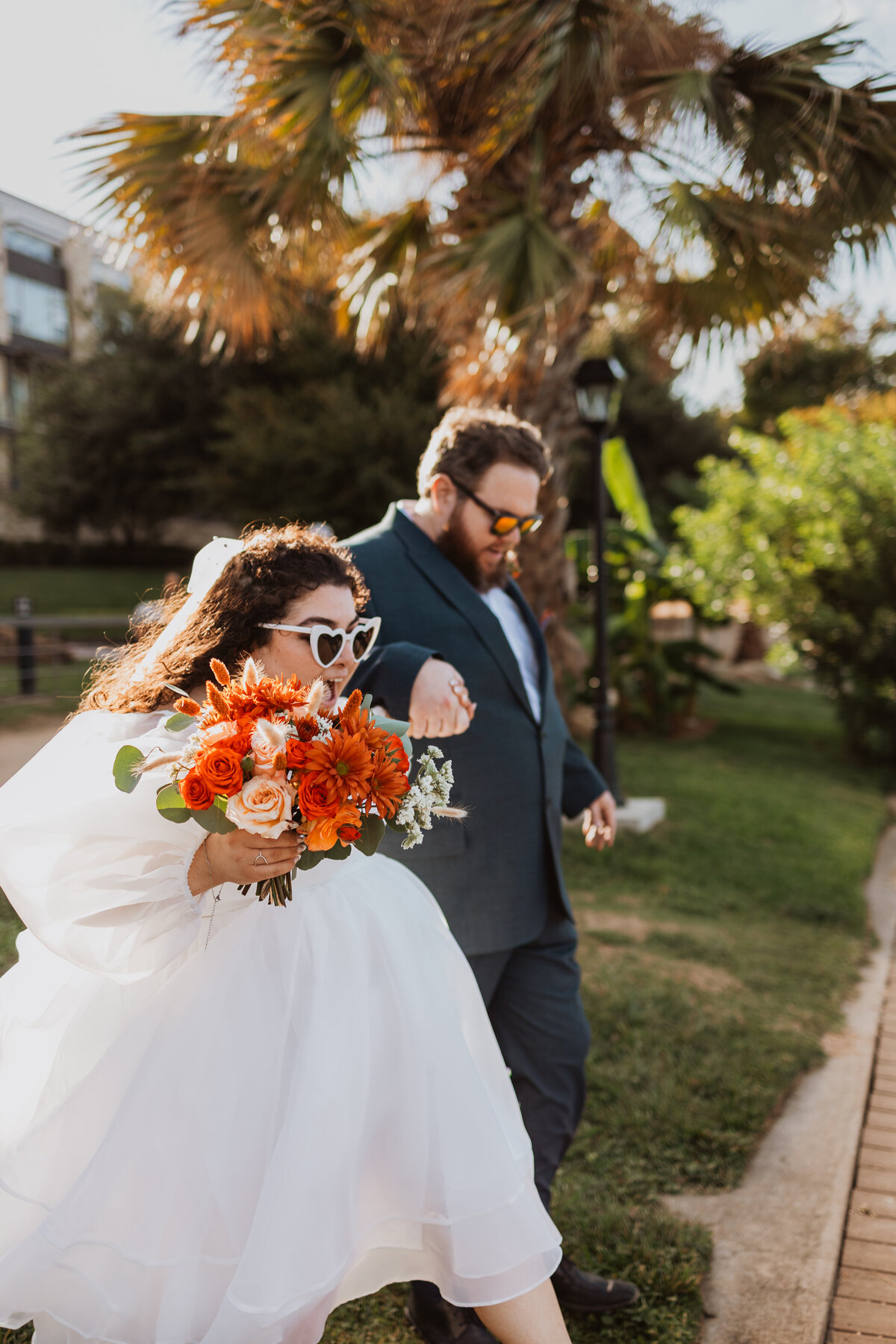 TessLesliePhotos-town-lake-austin-elopement-140