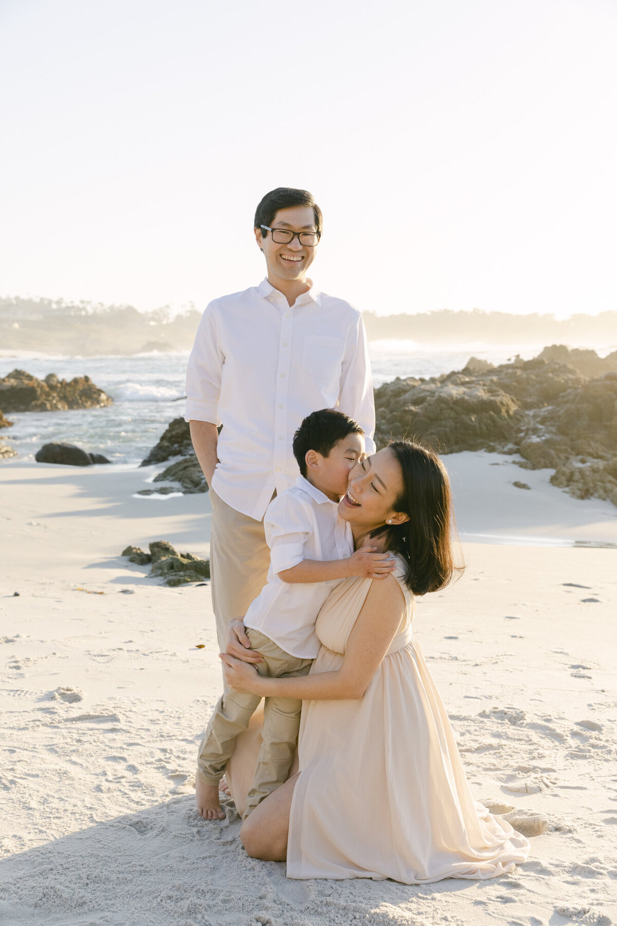 PERRUCCIPHOTO_PEBBLE_BEACH_FAMILY_MATERNITY_SESSION_8