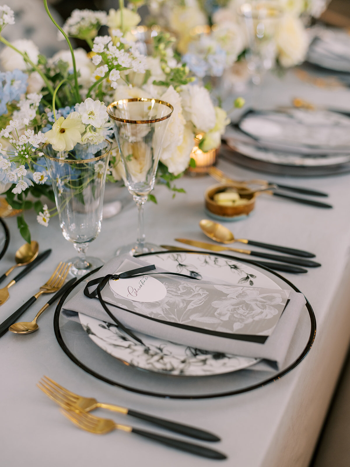 raven-alexandra-signature-weddings-calgary-banff-jasper-alberta-saskatoon-saskatchewan-luxury-wedding-planner-k-and-t-wedding-735