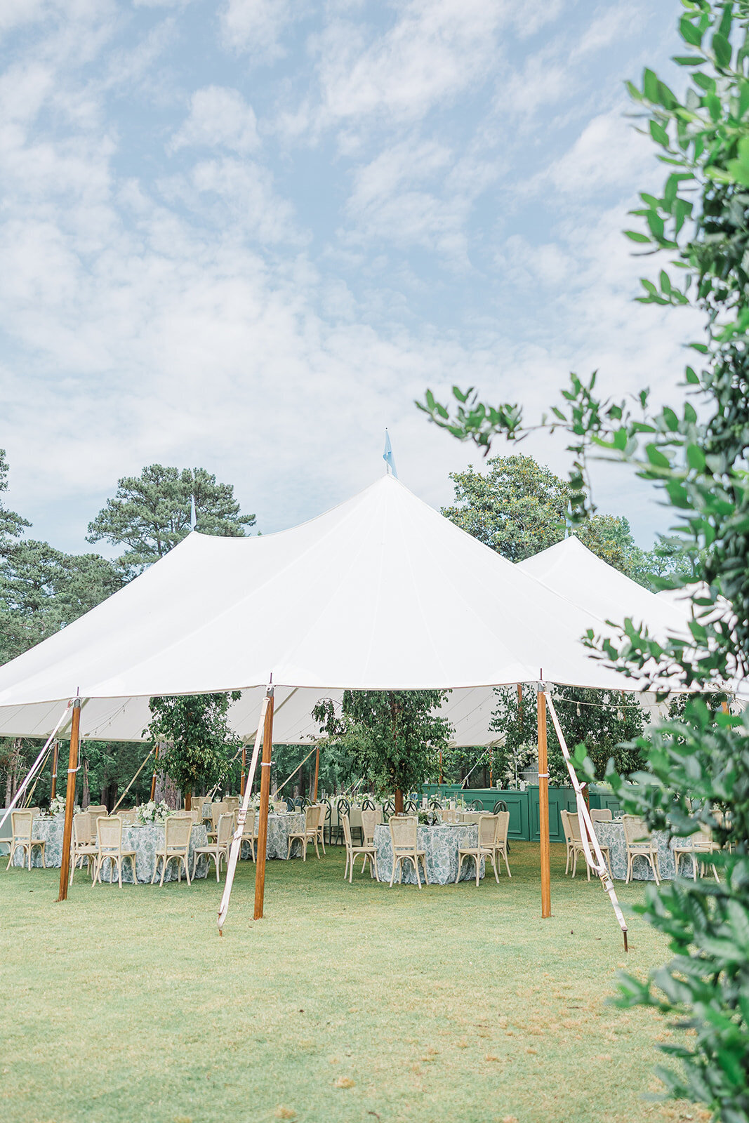 Elizabeth + Chase, Chic Wedding, Makenzie Cioffi Photography LLC, _0024