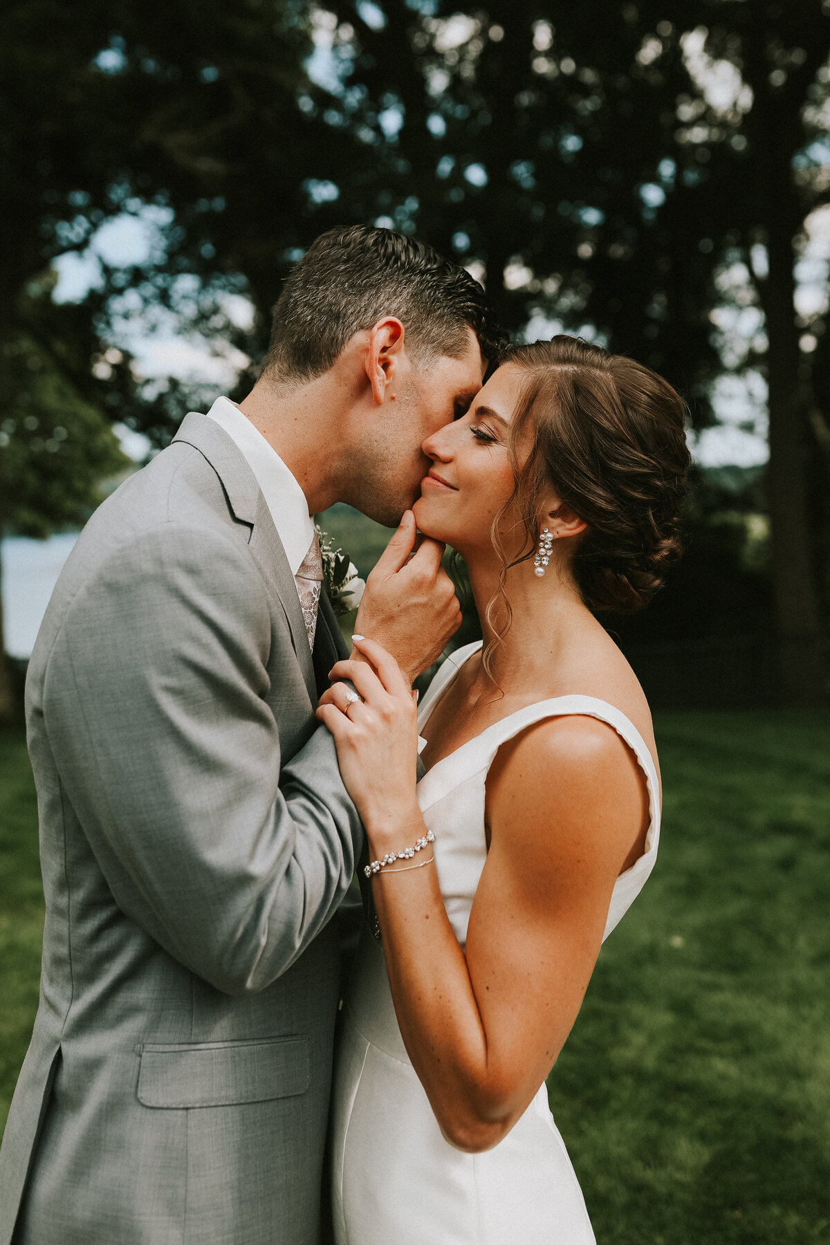 wedding-pictures-saint-clements-castle