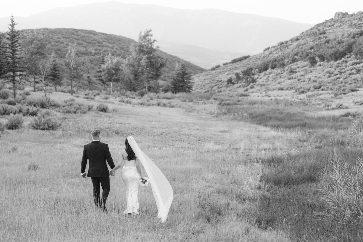 ashley-matt-promontory-park-city-utah-micro-wedding-elopement-kaushay-and-co-events-10