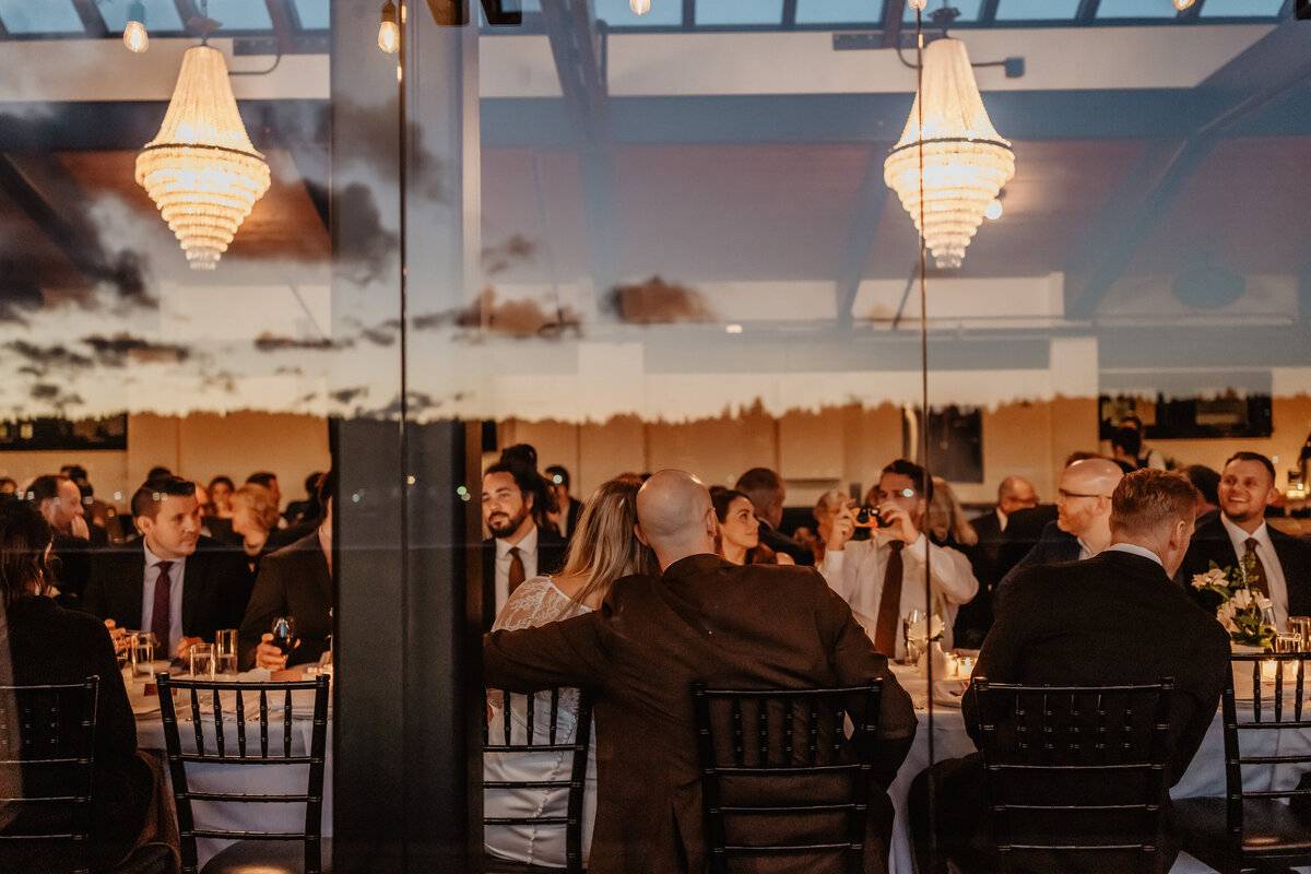 jessica-tyler-olympic-rooftop-pavilion-wedding-1094