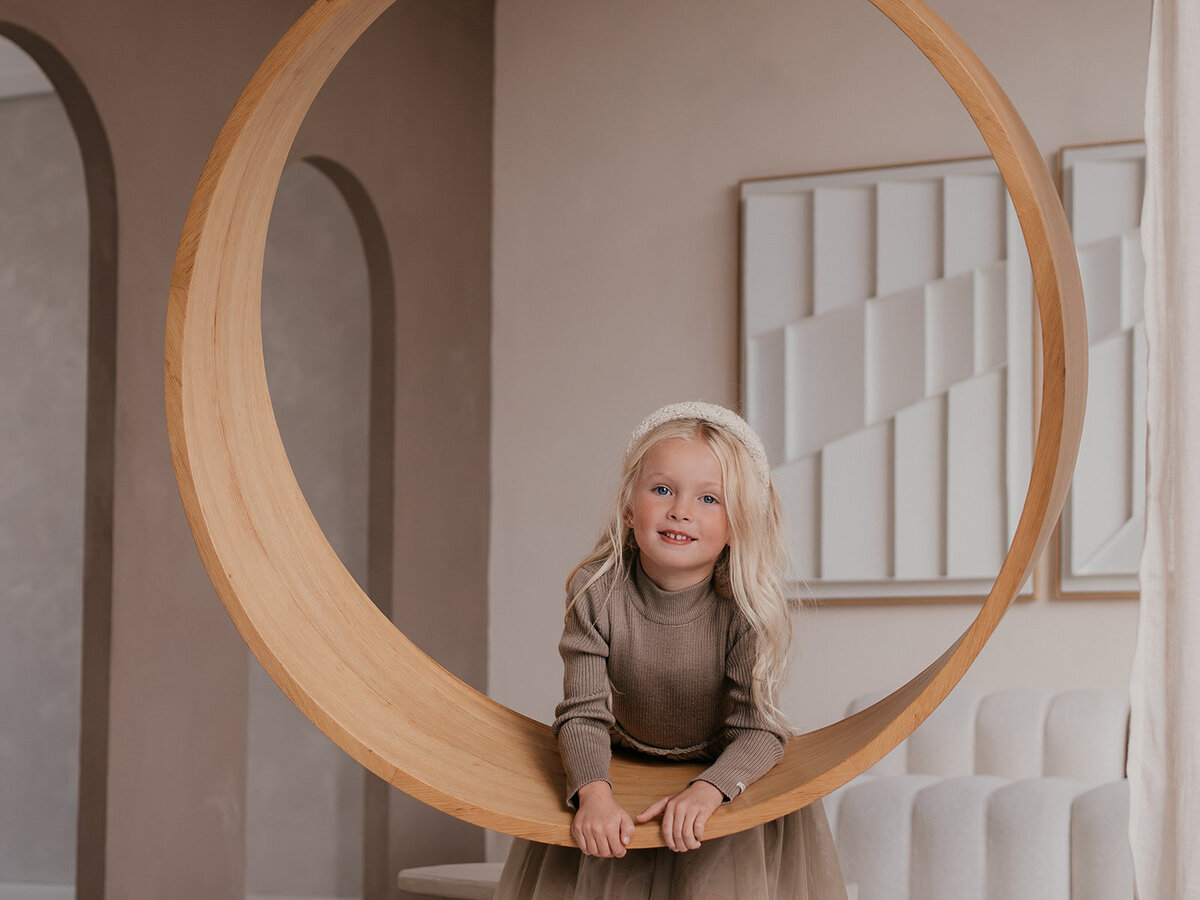 gezinsfotoshoot-leukfotografie-puur-ongedwongen-studio-the-loft-3