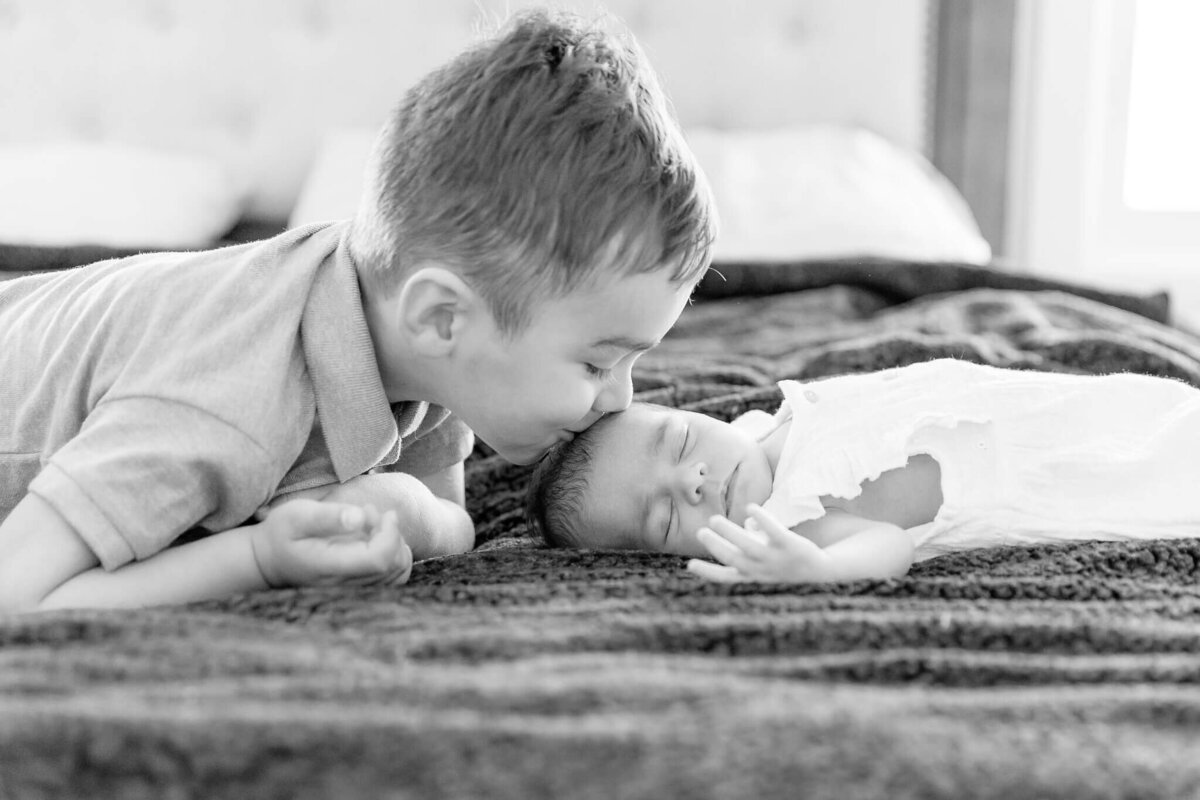 newborn-family-lifestyle-session-009