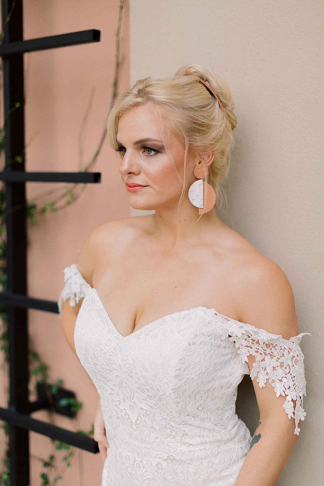 White Blossom Bridal x GAD Artistry Orlando Wedding Bride Editorial Photographer Casie Marie Photography-169