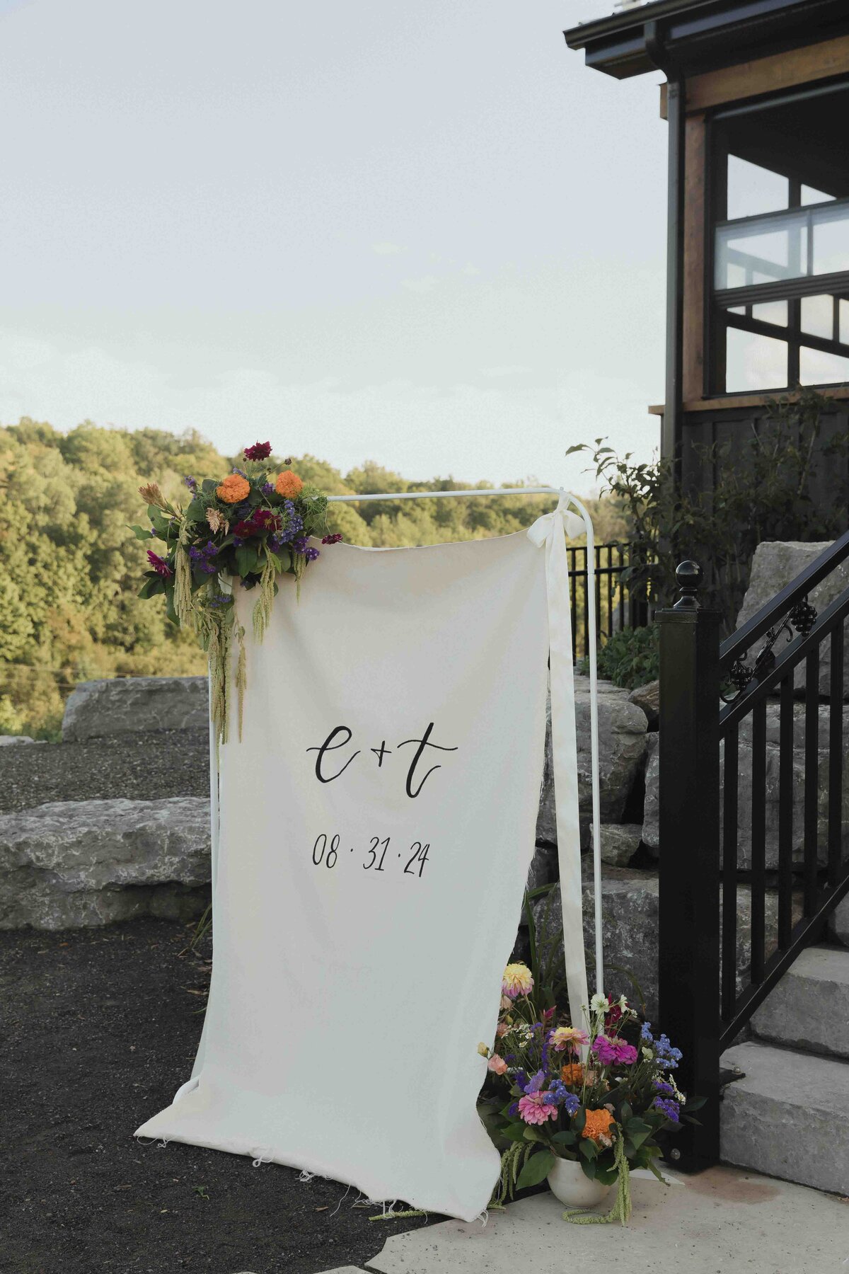 riverhouse winery wedding