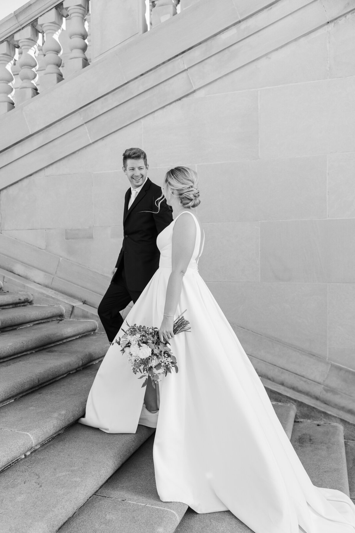 Alexis Fox Photography + Summer + Wedding + Indianapolis Arts Garden (32 of 58)