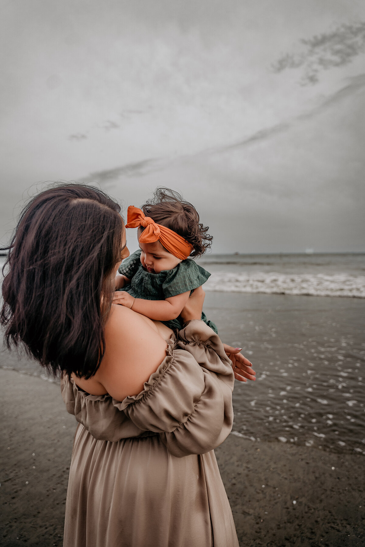 sealbeach-family-photo_m07