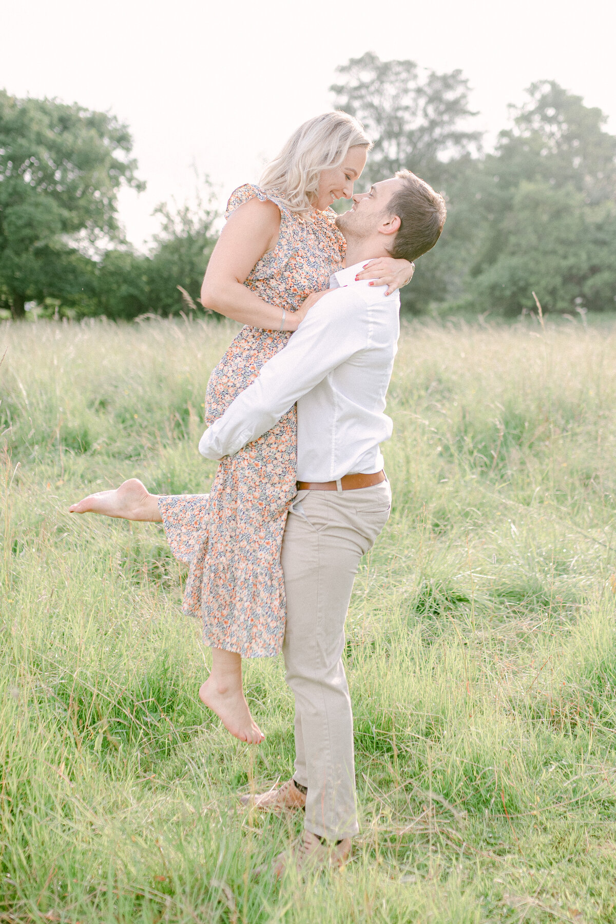 Light and airy engagement photoshoot