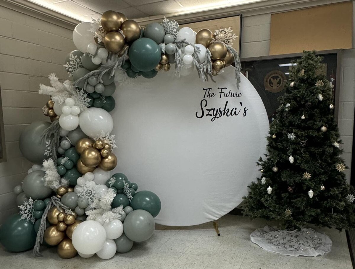 circle christmas